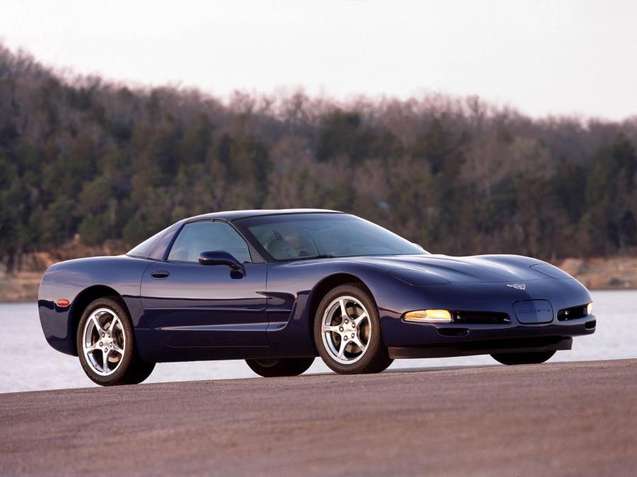  Chevrolet Corvette Coupe (C5) 1997 года  (NA) (фото 11 из 31)
